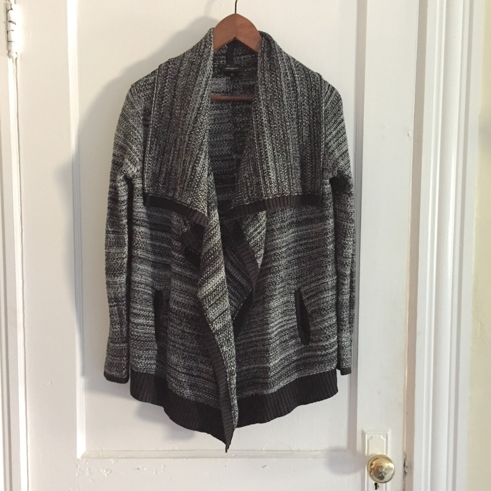 Ann Taylor Cozy Black and White Open Cardigan XS